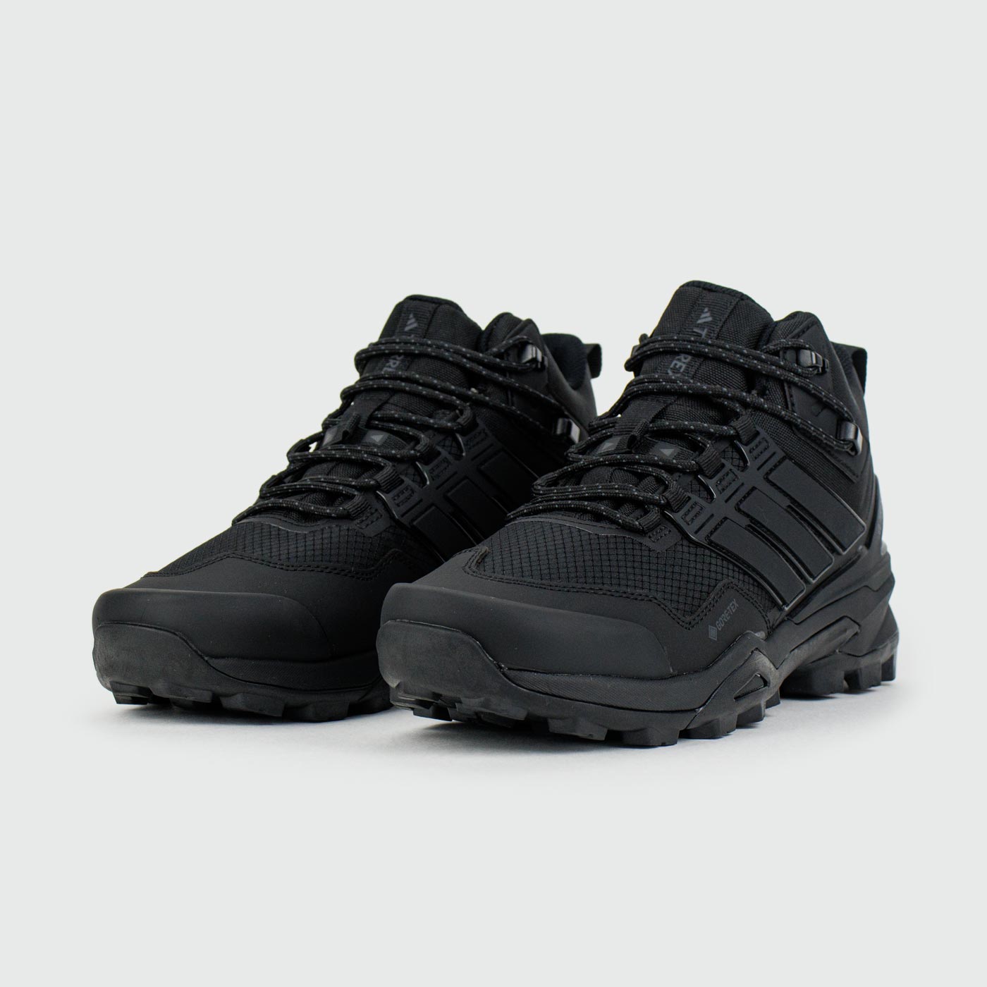 Ботинки Adidas Terrex AX4 Mid Black Thermo Ботинки Adidas Terrex AX4 Mid Black Thermo