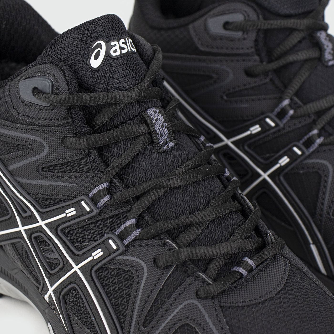Кроссовки Asics Gel-Kahana 8 Mid Black Grey Wmns with Fur Кроссовки Asics Gel-Kahana 8 Mid Black Grey Wmns with Fur