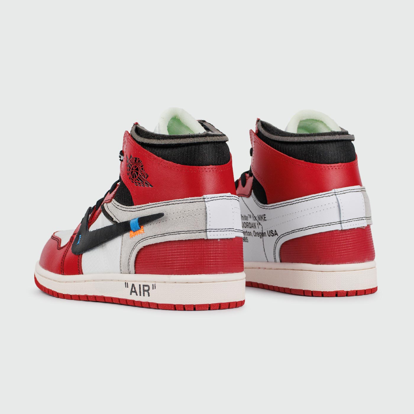 Кроссовки Nike Air Jordan 1 Chicago x Off-White Кроссовки Nike Air Jordan 1 Chicago x Off-White