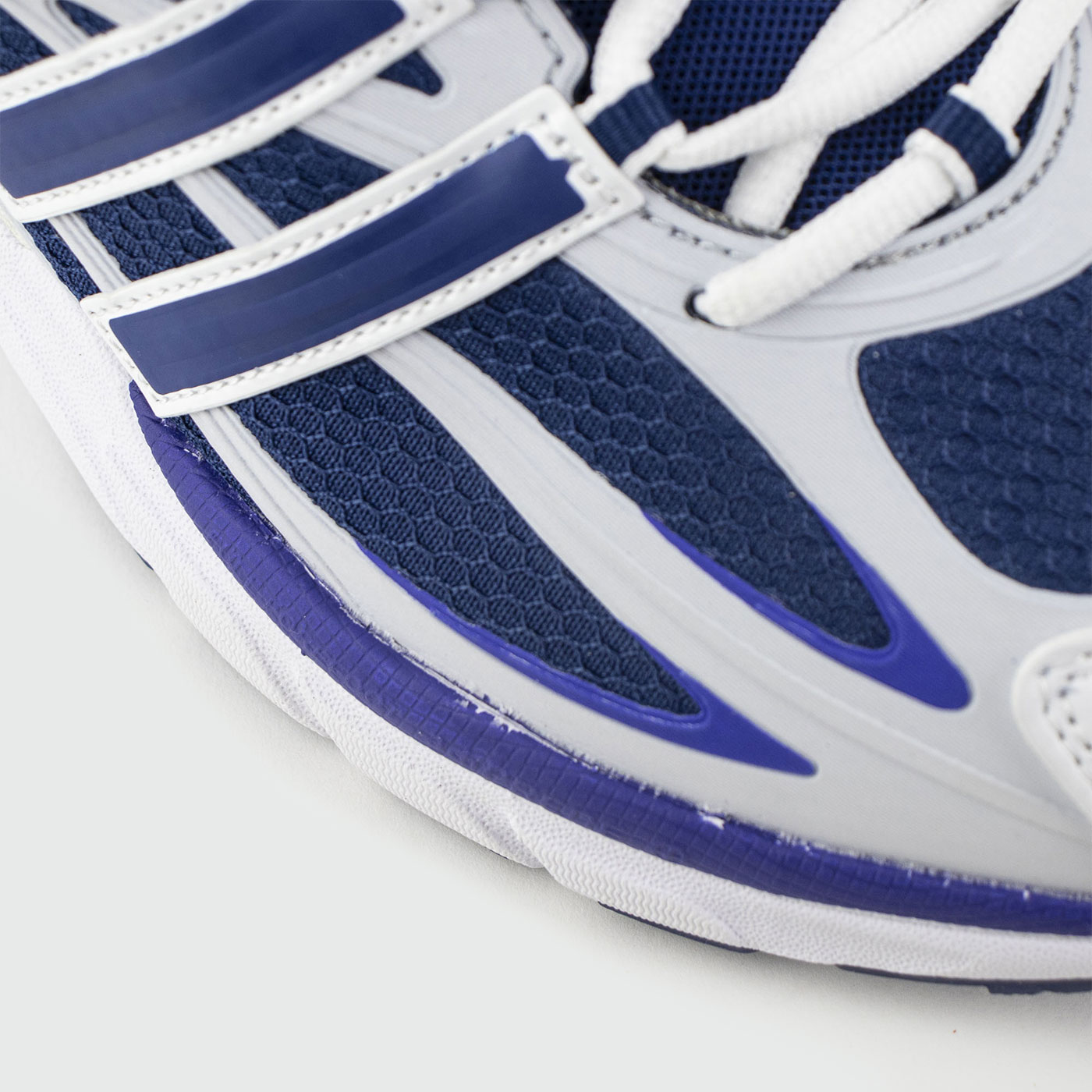 Кроссовки Adidas Adistar Cushion 3 White Blue Кроссовки Adidas Adistar Cushion 3 White Blue