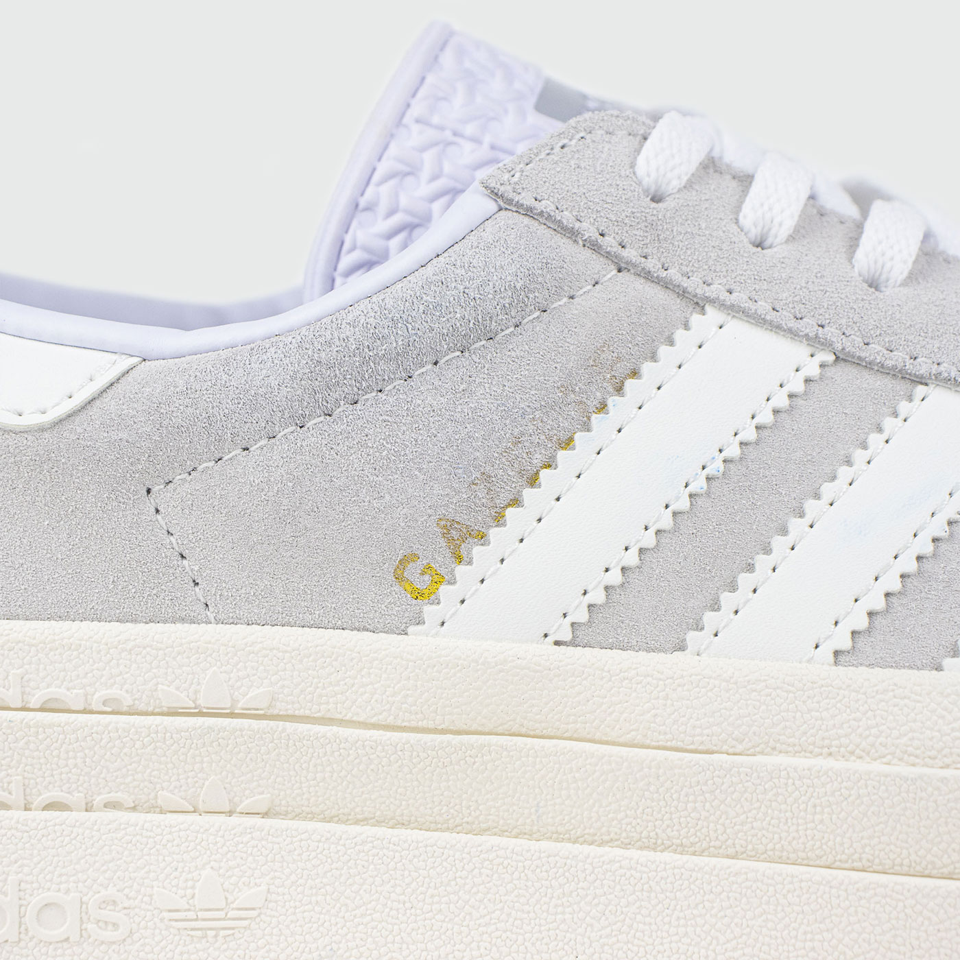 Кроссовки Adidas Gazelle Bold Grey / White Wmns
