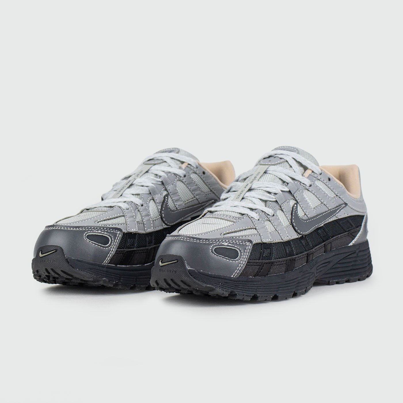Кроссовки Nike P6000 Grey / Black Wmns