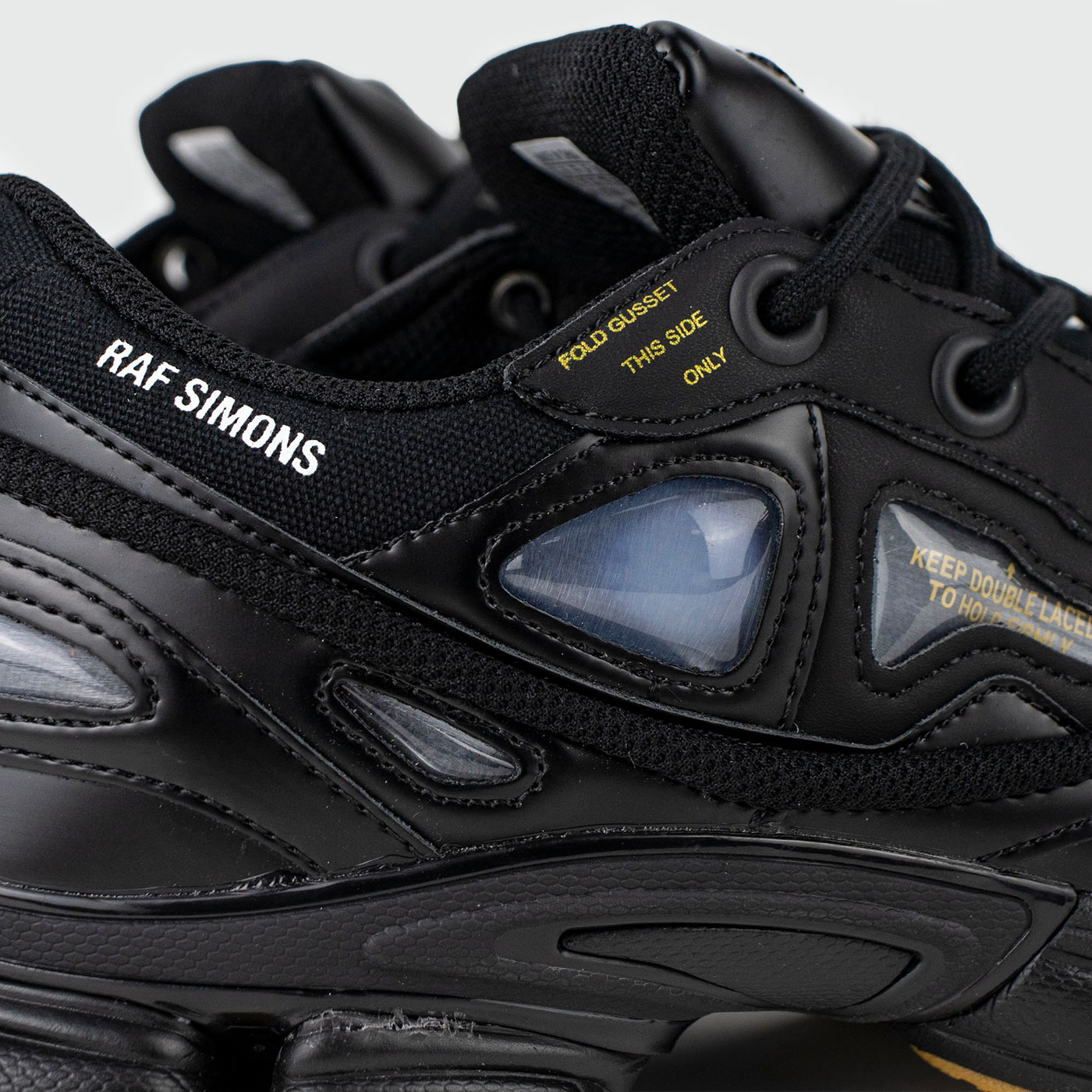 Кроссовки Adidas Ozweego 3 X Raf Simons Bunny Black Gum
