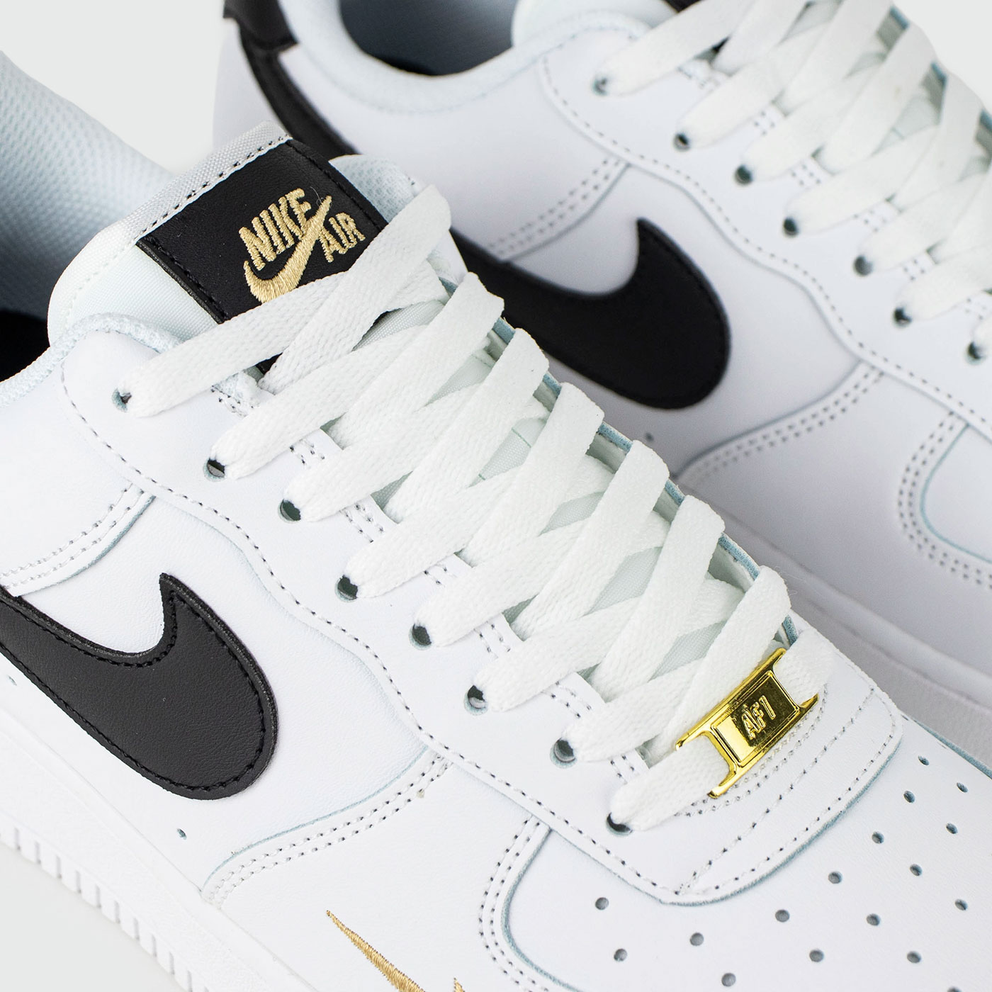 Кроссовки Nike Air Force 1 Low '07 White Black Swoosh